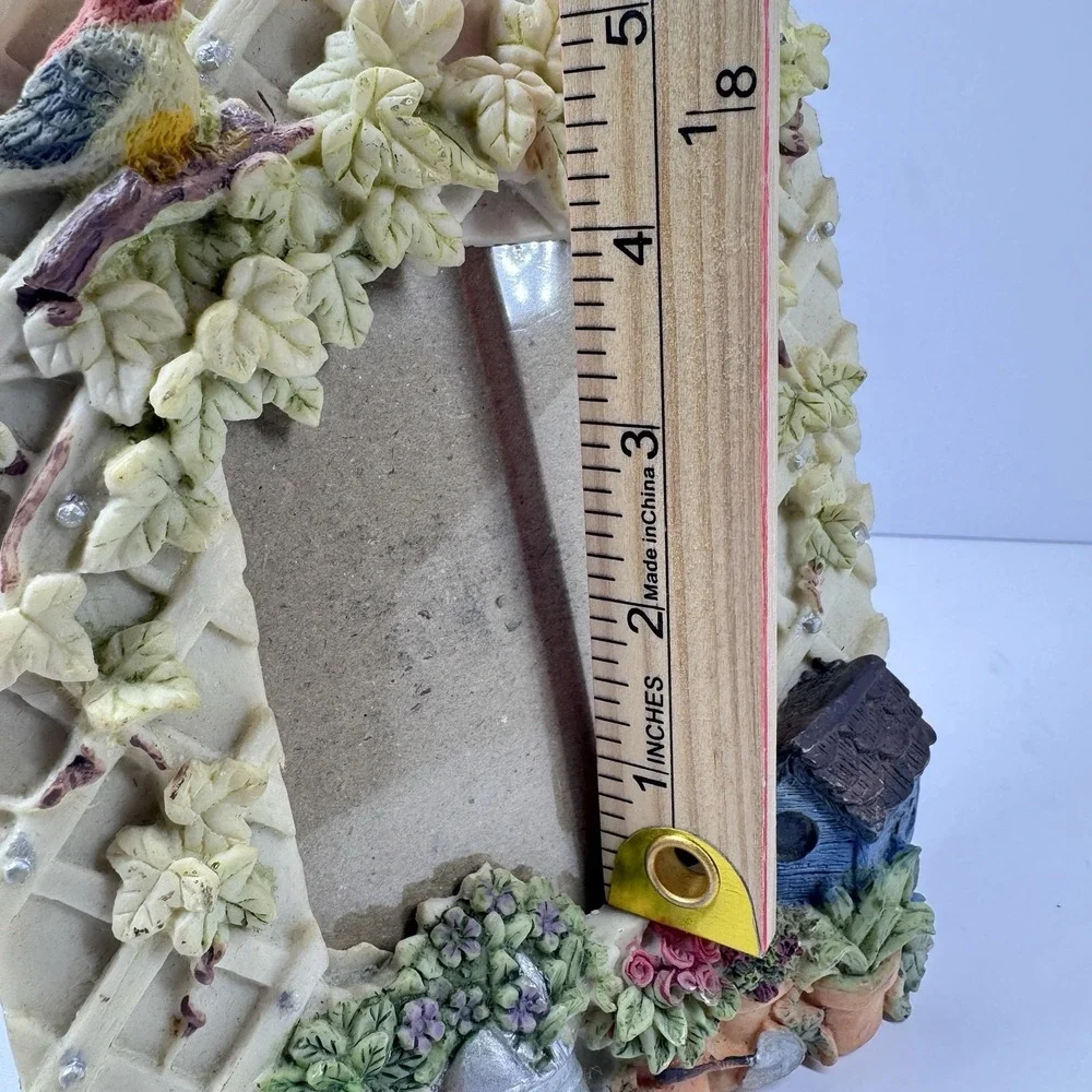 Jordan Mark Secret Garden Floral Birdhouse Resin Photo Frame Cottagecore Vintage